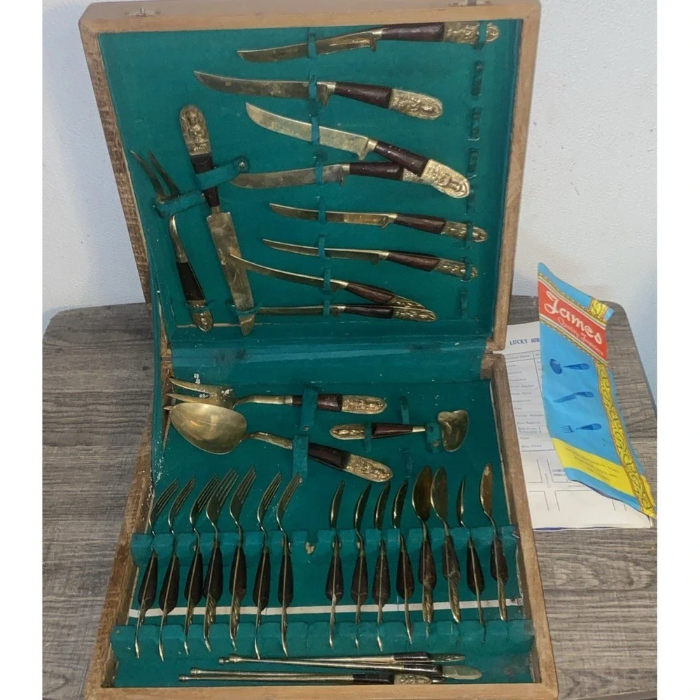 Vintage Lot of (34) James‎ Quality Jewelers Nickel/Bronze Dessert Flatware w/Box